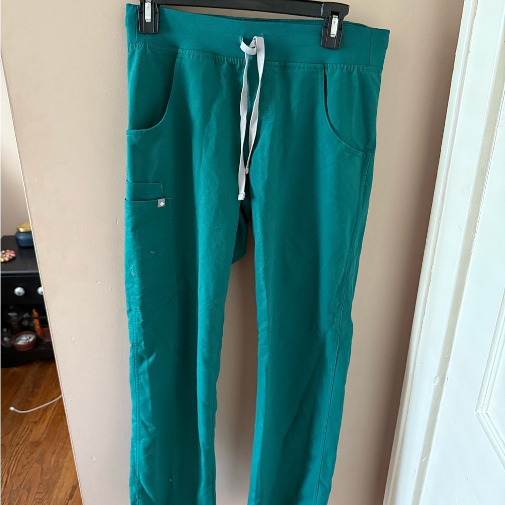 FIGS Kade cargo scrub pants